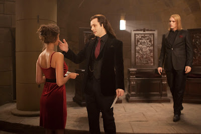 the-twilight-saga-breaking-dawn-part-1-movie-image-michael-sheen-8