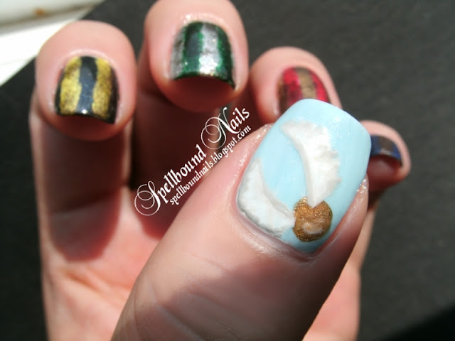 nail art nails mani manicure Harry Potter Gryffindor Slytherin Ravenclaw Hufflepuff Hogwarts Houses striped Golden Snitch wings red gold green silver yellow black blue bronze