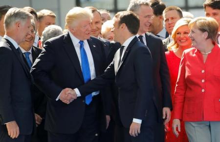 Trump disse a Macron que torceu por ele, afirmam autoridades francesas