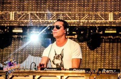 Exclusive: Tiesto - Club Life 272 .17-06-2012