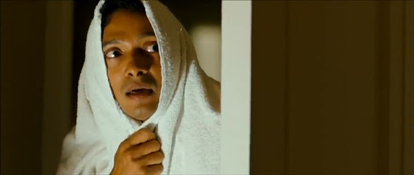 Screen Shot Of Hindi Movie Kamaal Dhamaal Malamaal (2012) Download And Watch Online Free at worldfree4u.com
