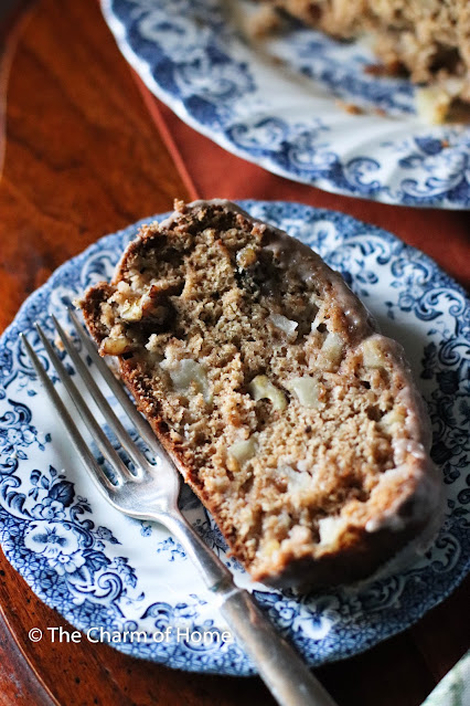 Cinnamon Apple Walnut Quick Bread