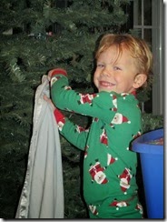 decorating xmas 002
