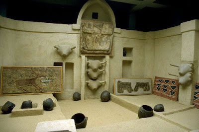 replica of neolithic shrine of catalhoyuk