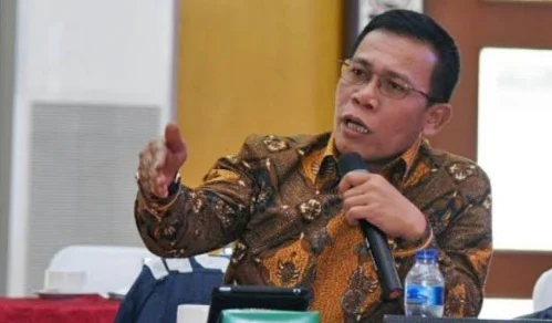 PDIP: Mahasiswa, Ayo Turun ke Jalan Tolak Presiden 3 Periode