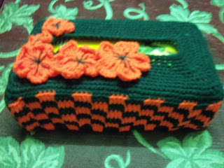 Hobiku crochet: sarung kotak tisu.