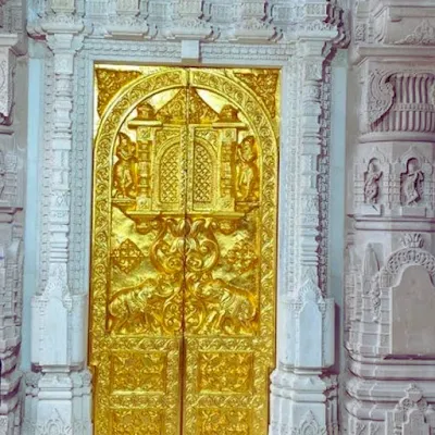 Golden Doors of Ayodhya Ram Mandir Shine with Unprecedented Brilliance | Surat Diamond Trader Gifts 101 KG of Gold to Ayodhya Ram Mandir