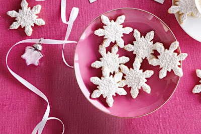 Honey cinnamon snowflakes Recipe