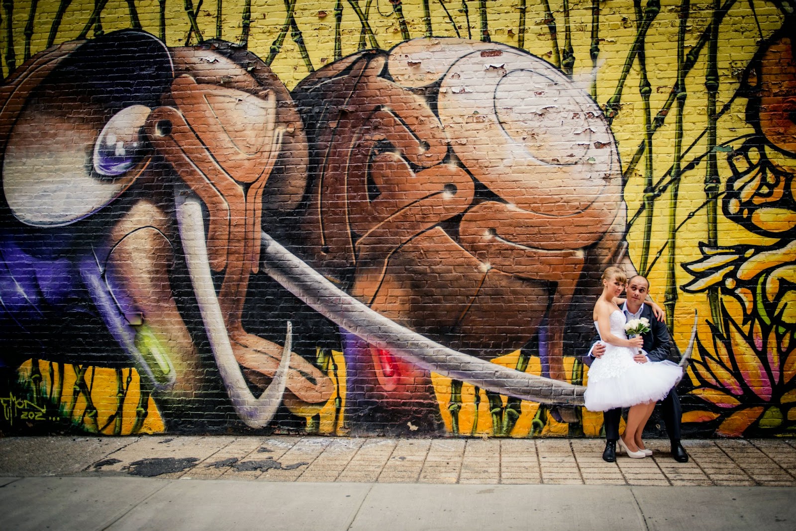 Couple enjoying some stylish wedding photography moments.