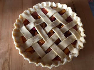 image of unbaked peach pie