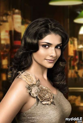 Prachi Desai’s New Pictures