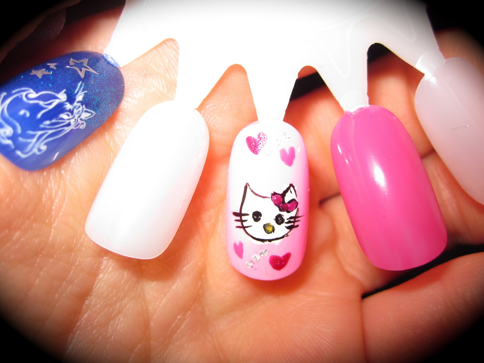 Hello Kitty Nails news