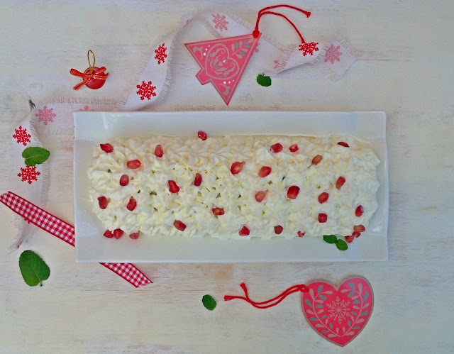 arrollado-de-soletilla-y-granada, pomegranate-swiss-roll