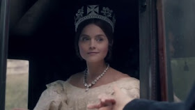 Victoria (2016 / TV-Show / Series) - Season 1 Trailer - Screenshot