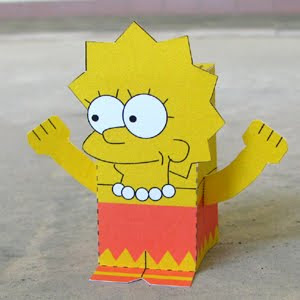 lisa-simpson-papercraft