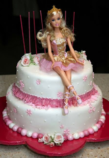 gambar kue ulang tahun barbie