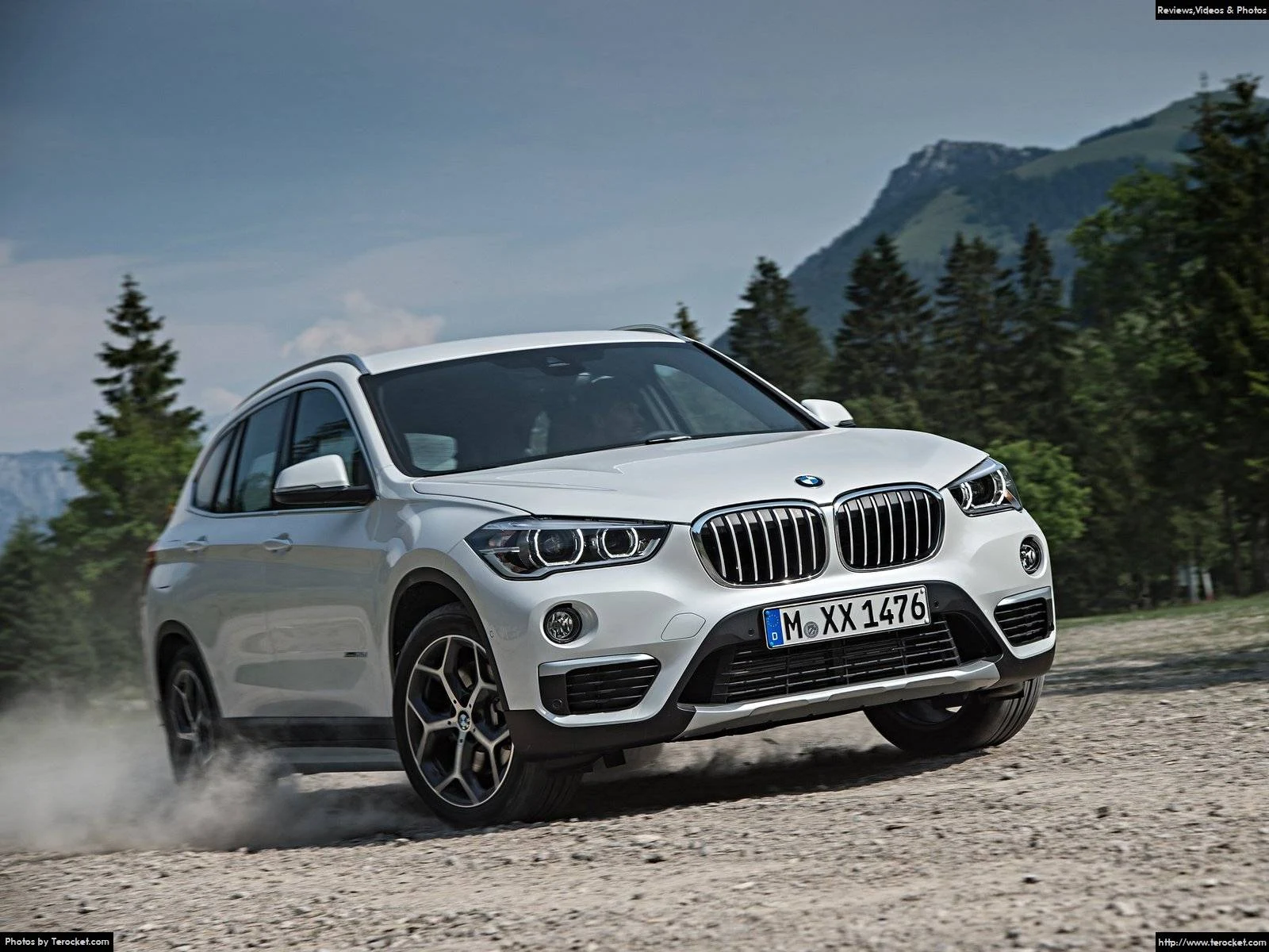 Hình ảnh xe ô tô BMW X1 2016 & nội ngoại thất