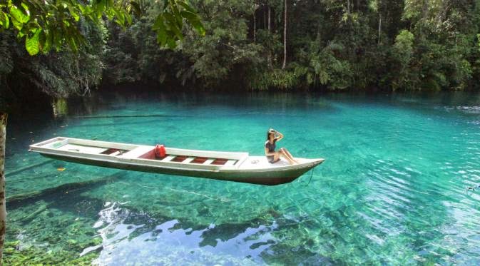 Danau Paling Unik Di Indonesia