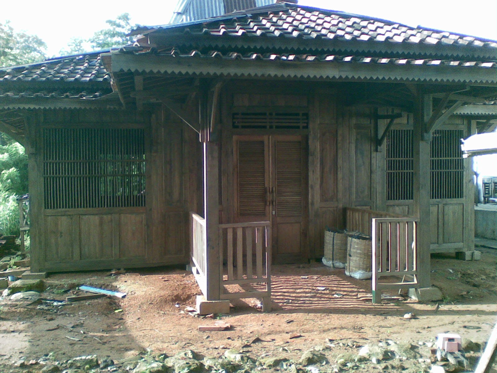 Gambar Teras Depan Rumah Joglo Desain Rumah Gambar Teras Depan Rumah Joglo Desain Rumah