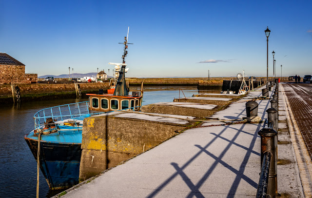 Photo of another view of snow at Maryport Harbour