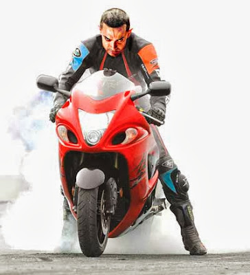 aamir-dhoom3-nice -picture-katrina-kaif-aamir