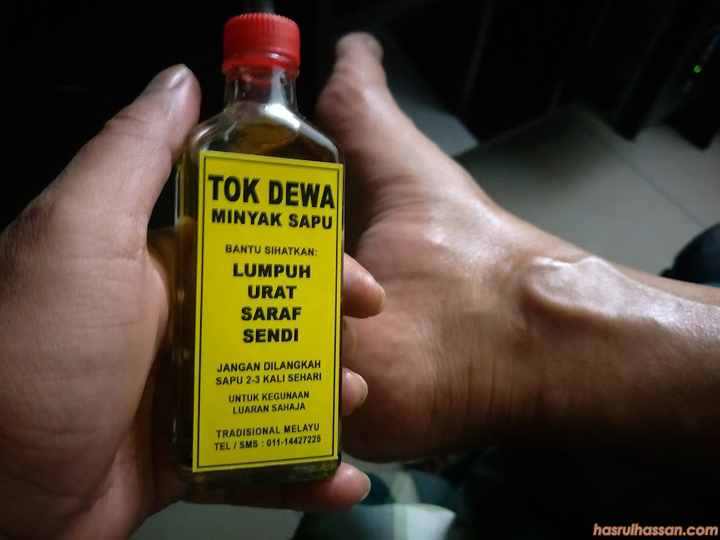 Minyak Sapu Tok Dewa Untuk Rawatan Tumit Kaki Saya