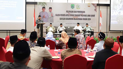Pj Bupati Majalengka lepas Kafilah MTQ  ke 38 Tingkat Provinsi Jawa Barat yang akan Berlangsung di Bekasi.