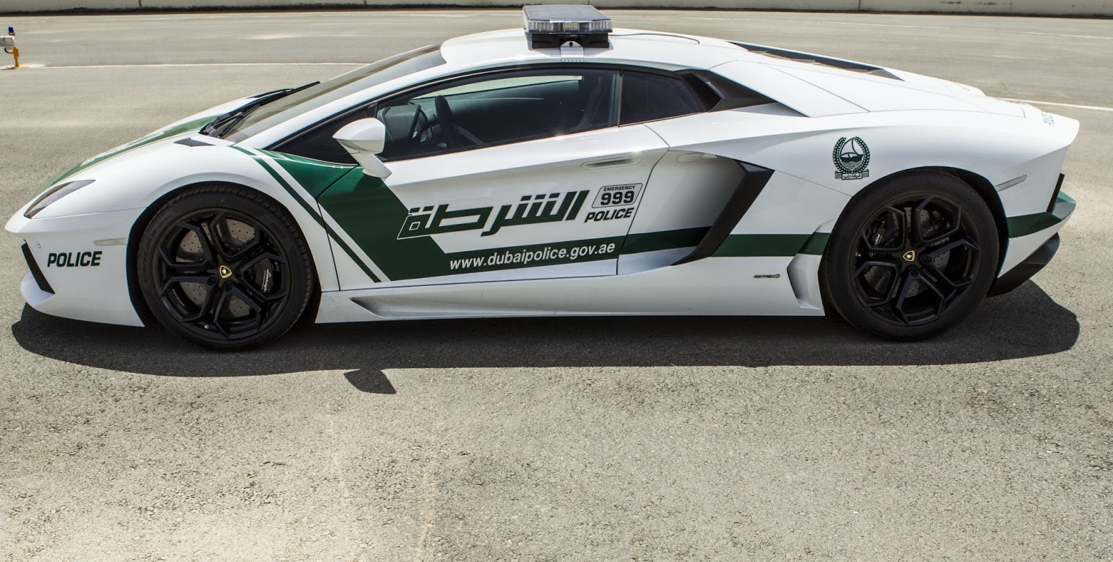 Cars News and Images: Dubai Police buy Lamborghini