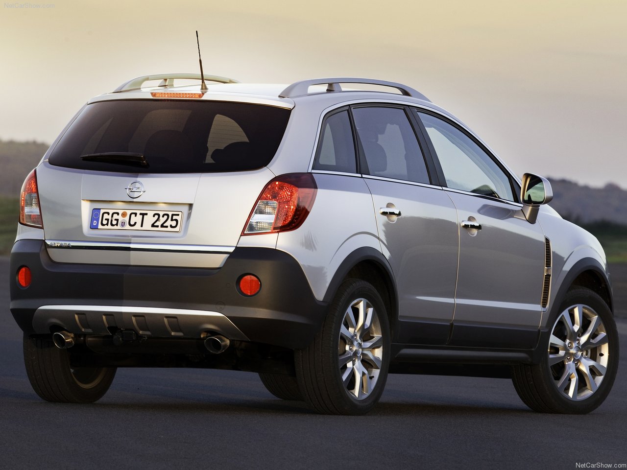 2011 Holden Captiva Opel Antara Daewoo Winstrom Spy Photos Car ...