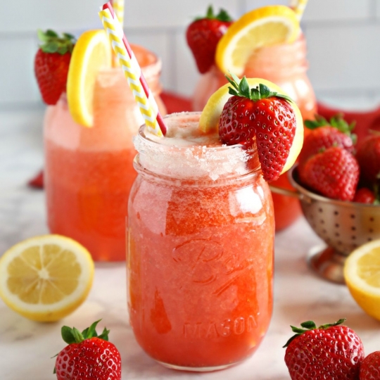  Strawberry lemon juice