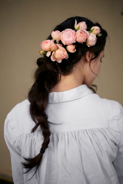 The Anti-Flower Crown. Wedding hair inspiration <3