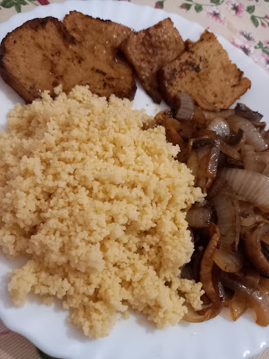 bifinhos de seitan com coscous