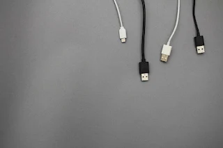 Periksa Kondisi Kabel Data