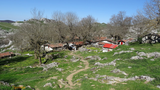 Ruta circular al pico Aitxuri o Aitzgurri, techo de Guipúzcoa en el País Vasco