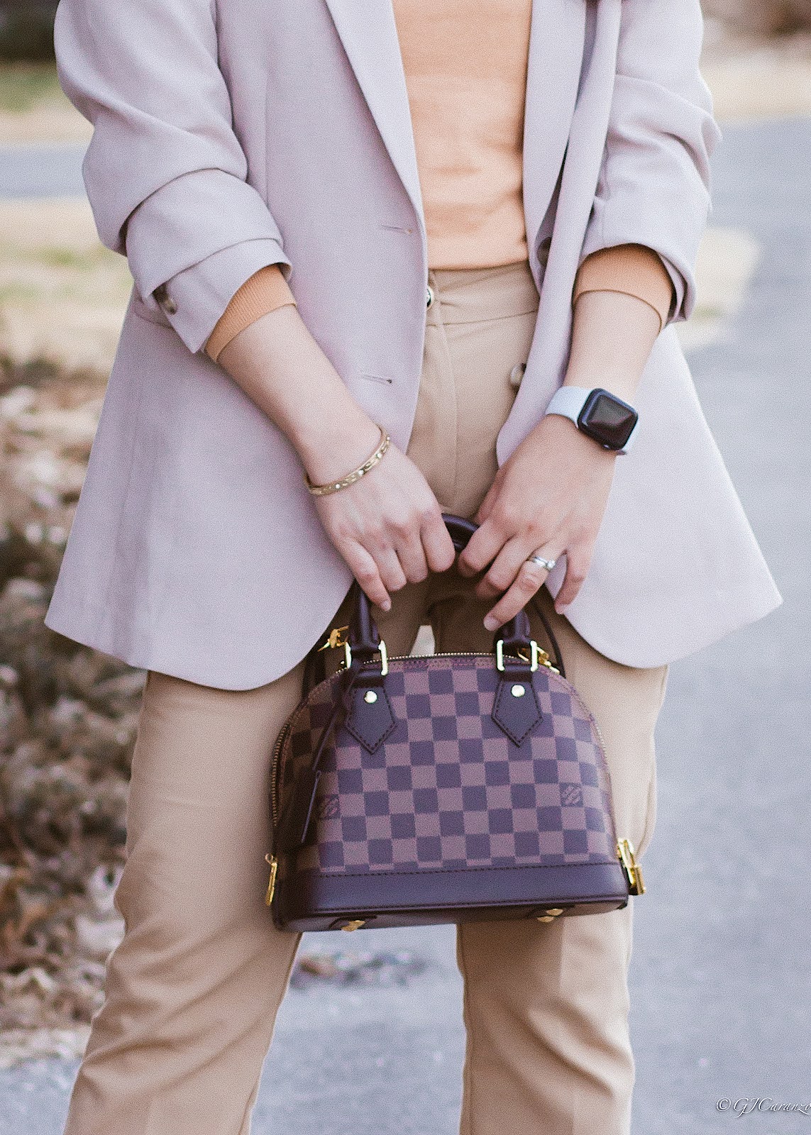 Uniqlo Blazer_Zara Pants_Vince Camuto Booties_Louis Vuitton AlmaBB Bag_Banana Republic Knitted Top_Ray-Ban Polarized Sunglasses_Work Outfit_Petite Style