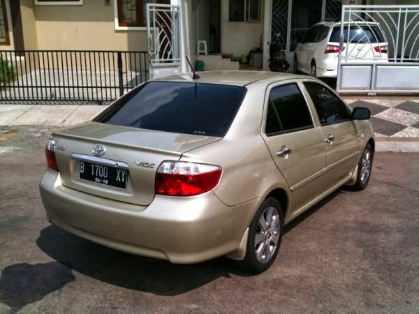 Bekas Dijual Mobil  Toyota  Vios  2005  Seri 1 5 G Manual