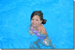 August 2009 136