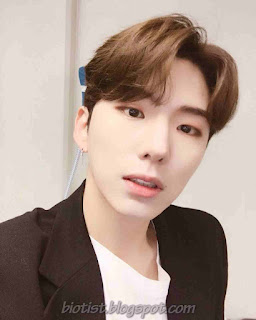 Handsome Selca Photos of Monsta X Kihyun