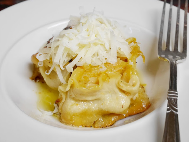 Deftige Hausmannskost, schnelles Mittagessen, Allgäuer Krautkrapfen vegetarisch