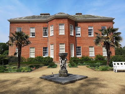 Hatchlands Park - side view © R Knowles (2019)