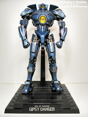 Soul of Chogokin Gypsy Danger GX-77 de Pacific Rim - Tamashii Nations