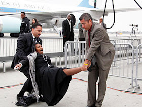 writer forcibly removed from near air force one