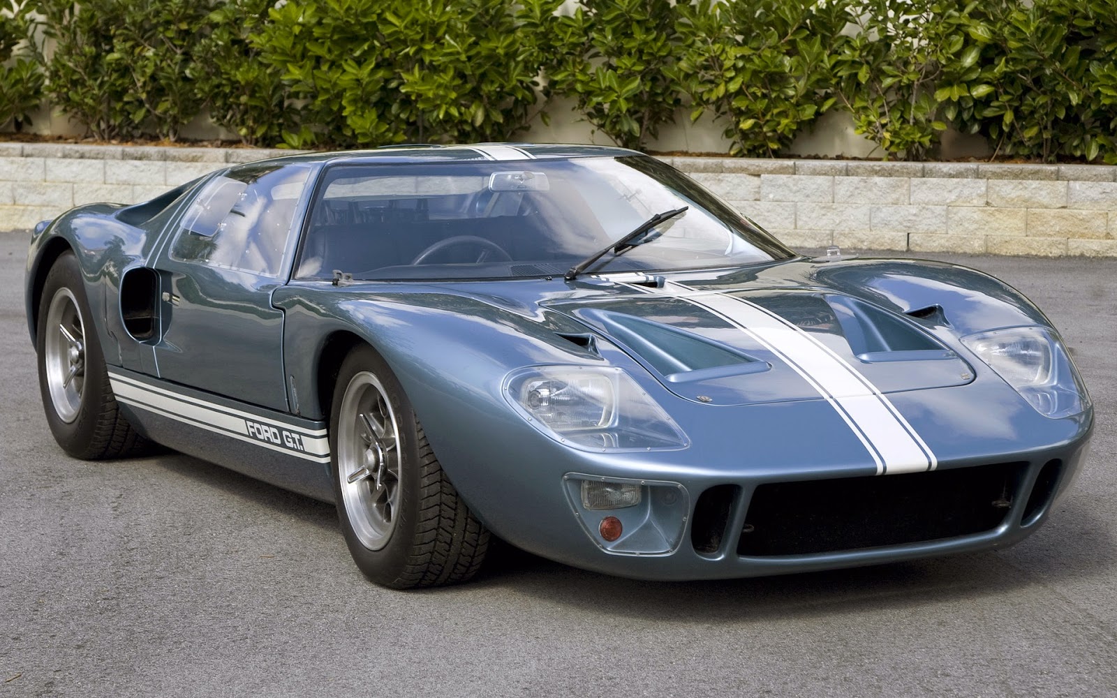 Ford GT