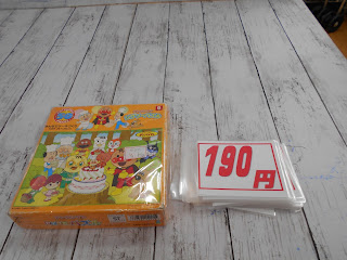 中古品　アンパンマン　ジグソーパズル　１９０円