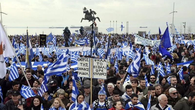 Η διαχείριση στο Μακεδονικό παράγει διχασμό