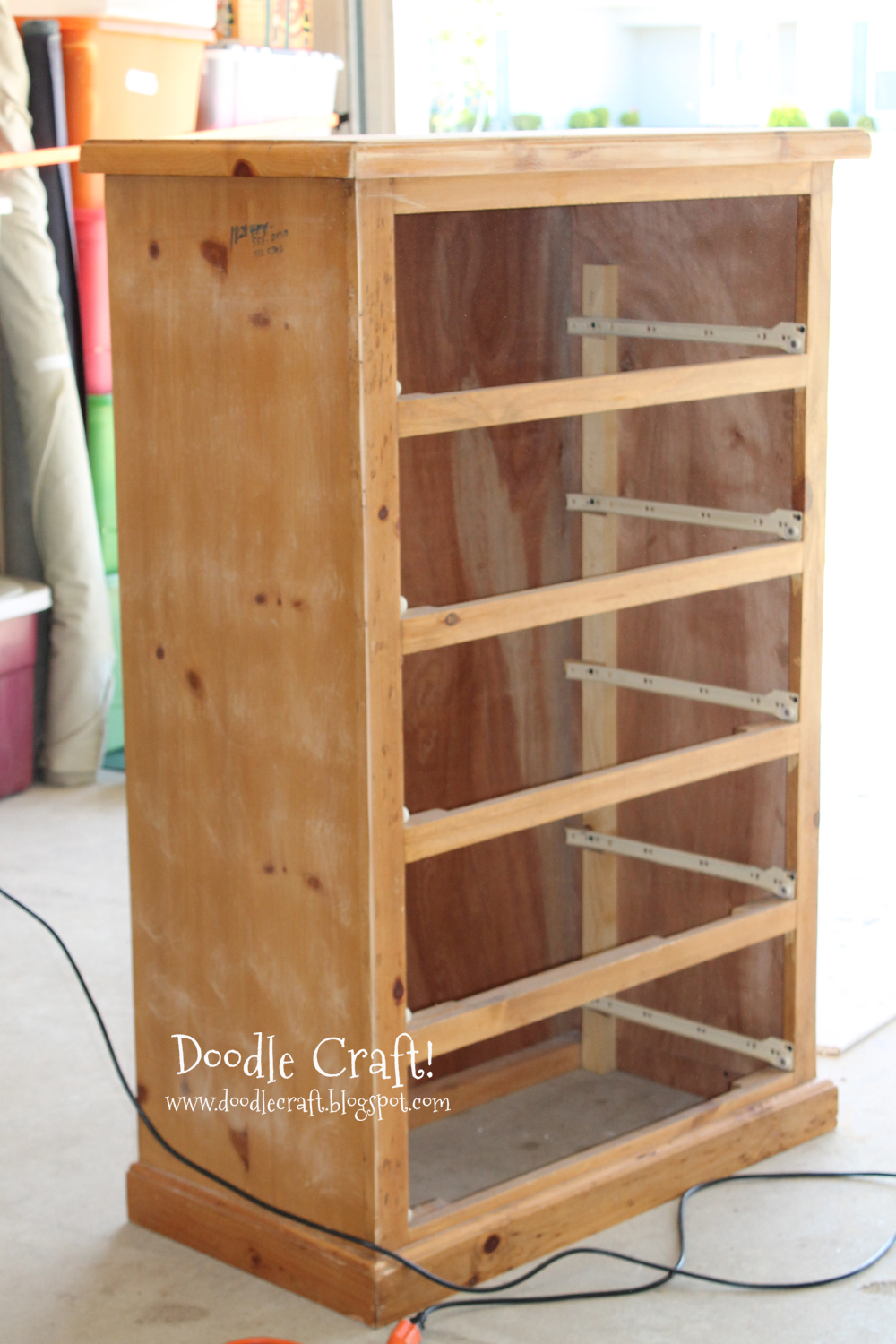 free woodworking plans chest of drawers