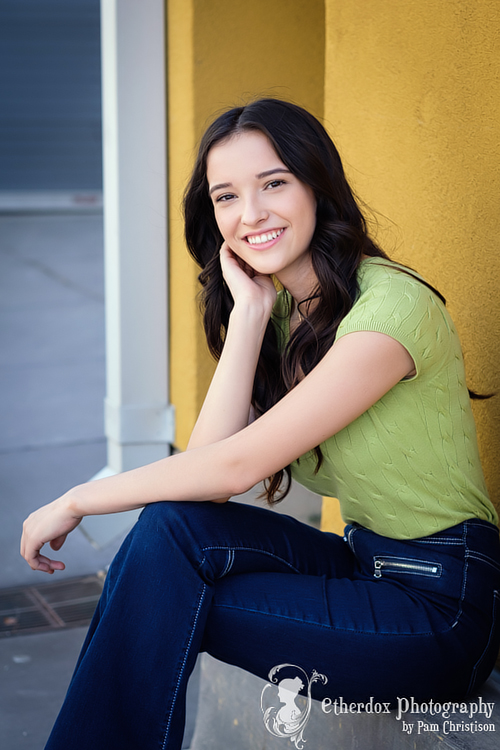 Professional photo of a beautiful high school senior girl in Albuquerque Early College Academy