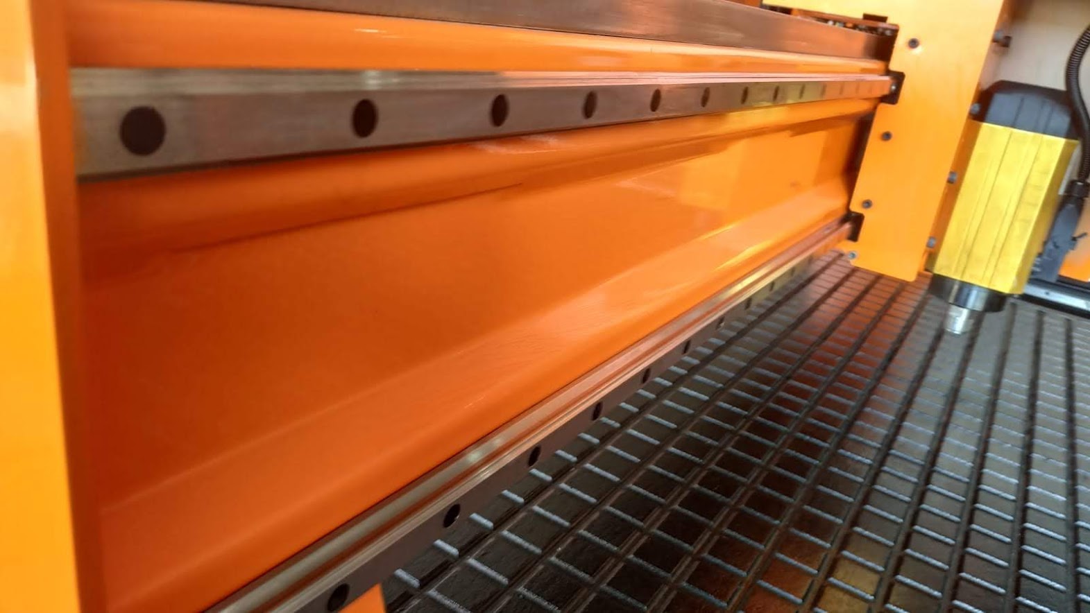 cnc router makinesi