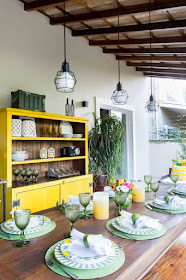 armario-madeira-amarelo-decoração-area-gourmet