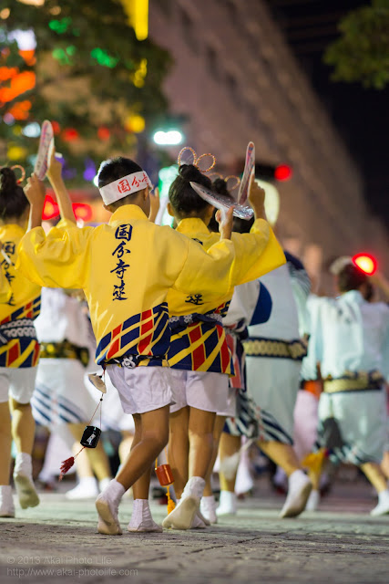 三鷹阿波踊り 国分寺連の子供踊りの後姿